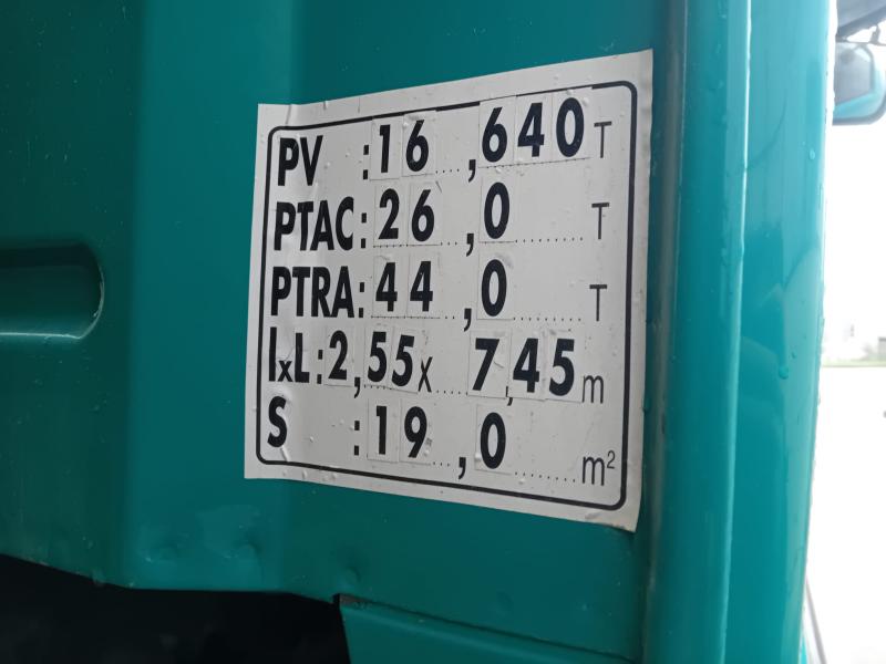 Tracteur Volvo FH16