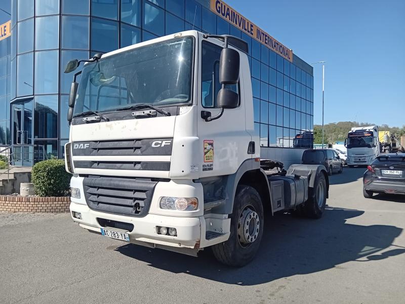 Tracteur DAF CF85 360