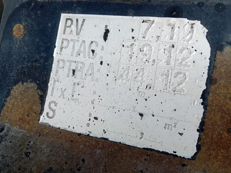 Tracteur Renault Premium Lander