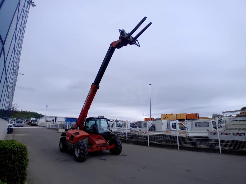 Chariot à mât rétractable Manitou MLT 730