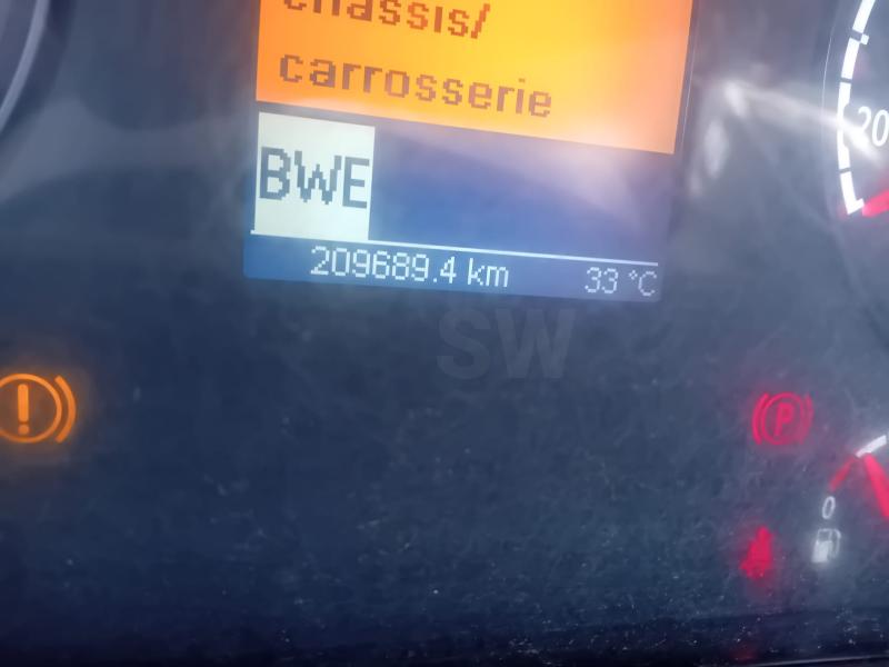 Engin de voirie Scania P 320 Camion benne à ordures ménagères