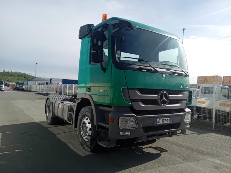 Tracteur Mercedes Actros 1844