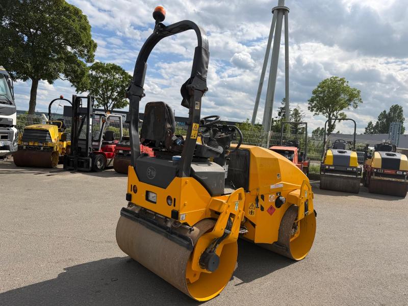 Compacteur Ammann ARX 26 Compacteur à main Rouleau vibrant
