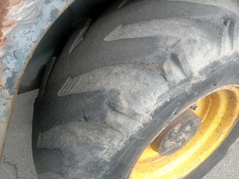 Chargeuse Komatsu WA90-3 Chargeuse sur pneus