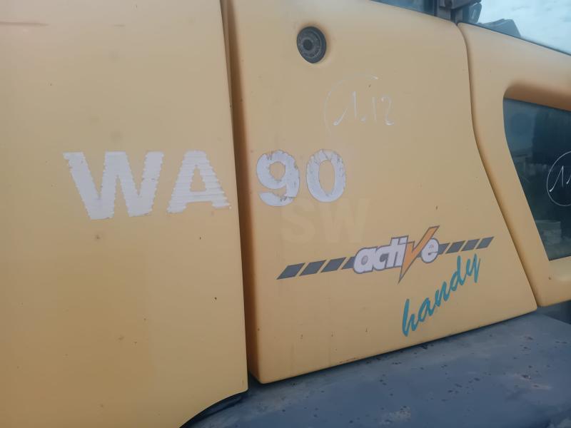 Chargeuse Komatsu WA90-3 Chargeuse sur pneus