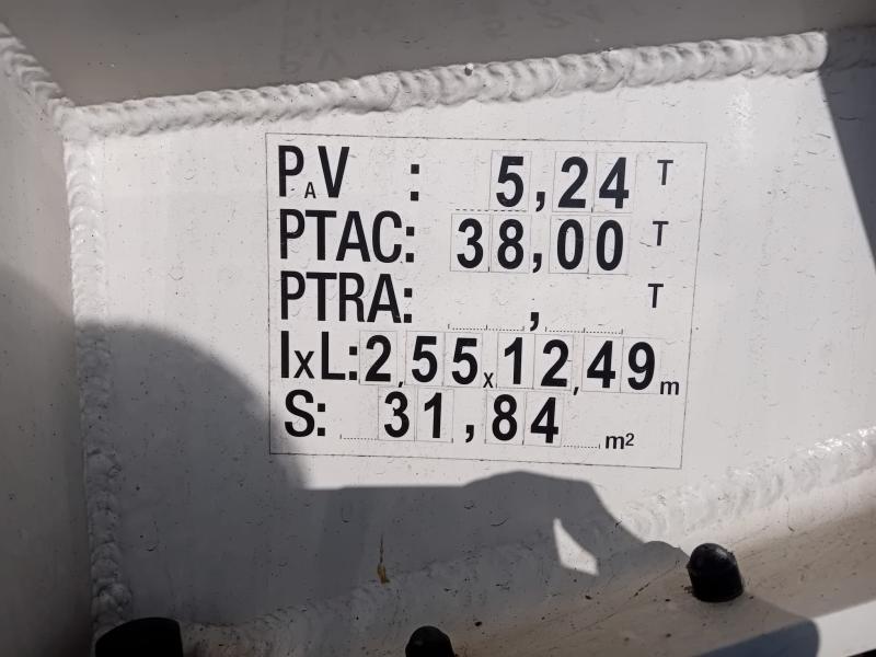 Semi-remorque Magyar Citerne Hydrocarbures