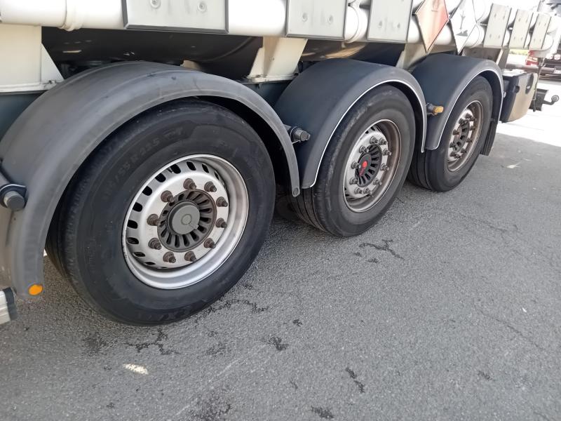 Semi-remorque Magyar Citerne Hydrocarbures