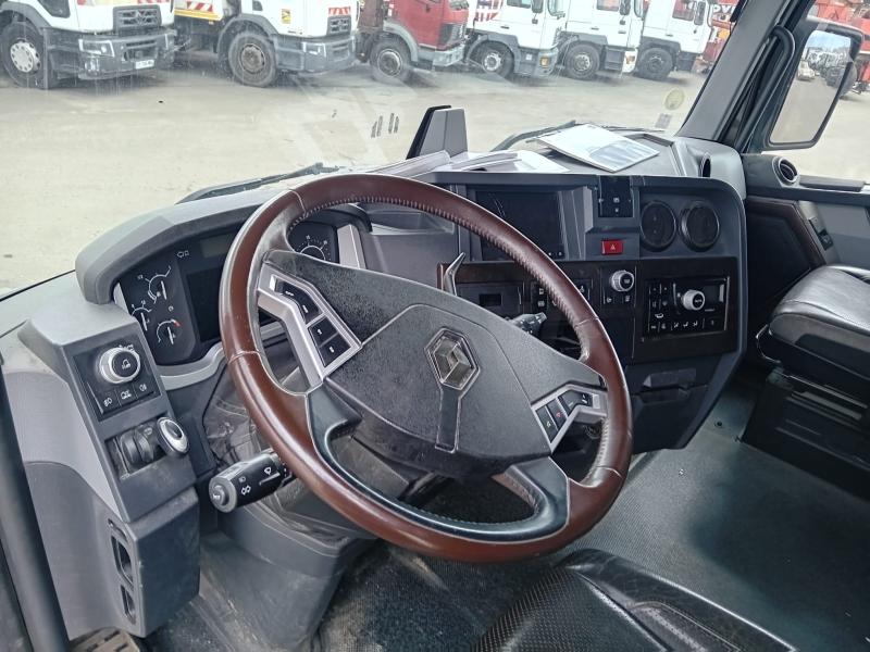 Tracteur Renault Gamme T 520