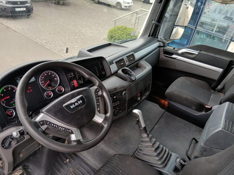 Tracteur MAN TGS 18.440