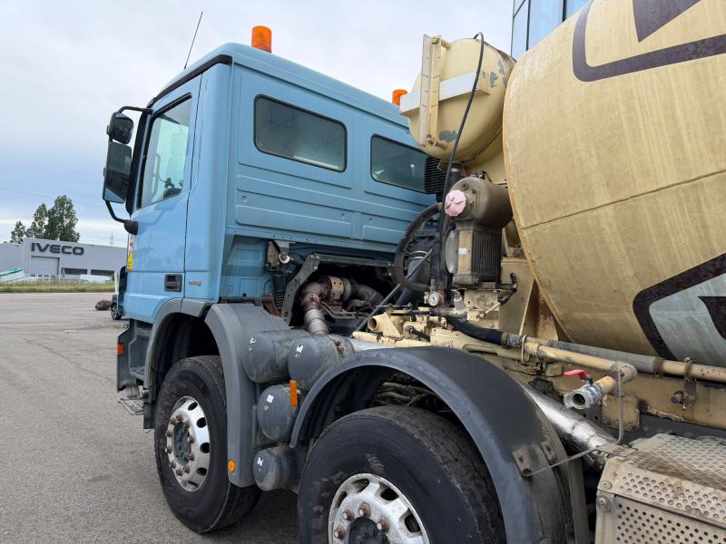 Camion Mercedes Actros 3236 Malaxeur toupie