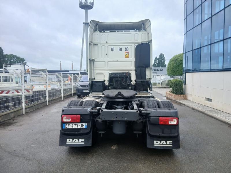 Tracteur DAF XF 460