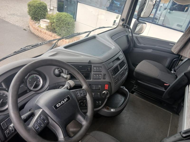 Tracteur DAF XF 460
