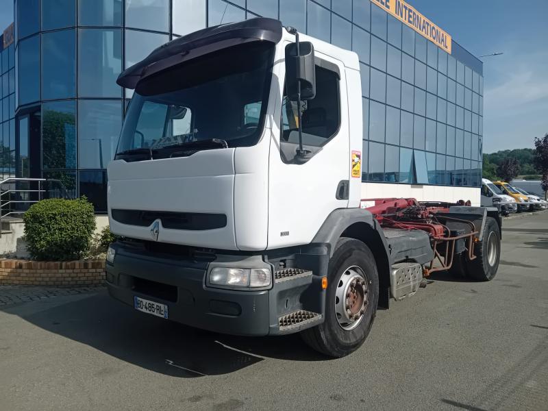 Tracteur Renault Premium 300