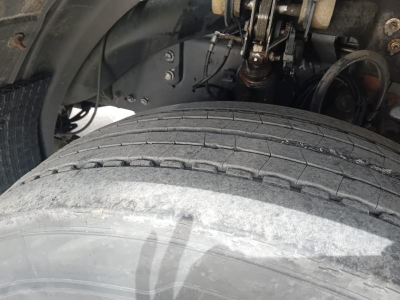 Camion Renault Premium 320 DXI Citerne Hydrocarbures