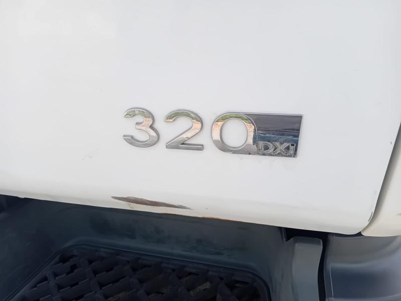 Camion Renault Premium 320 DXI Citerne Hydrocarbures