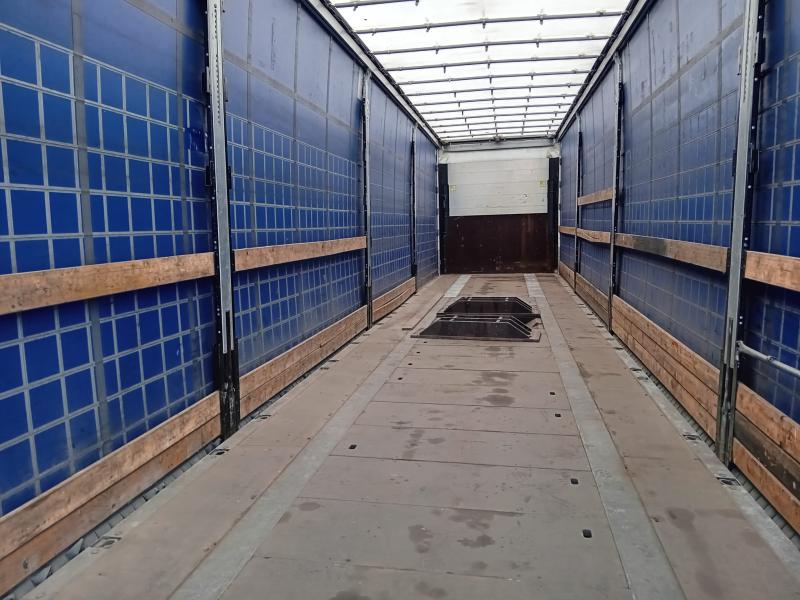 Remorque Schmitz CargoBull Rideaux coulissants PLSC
