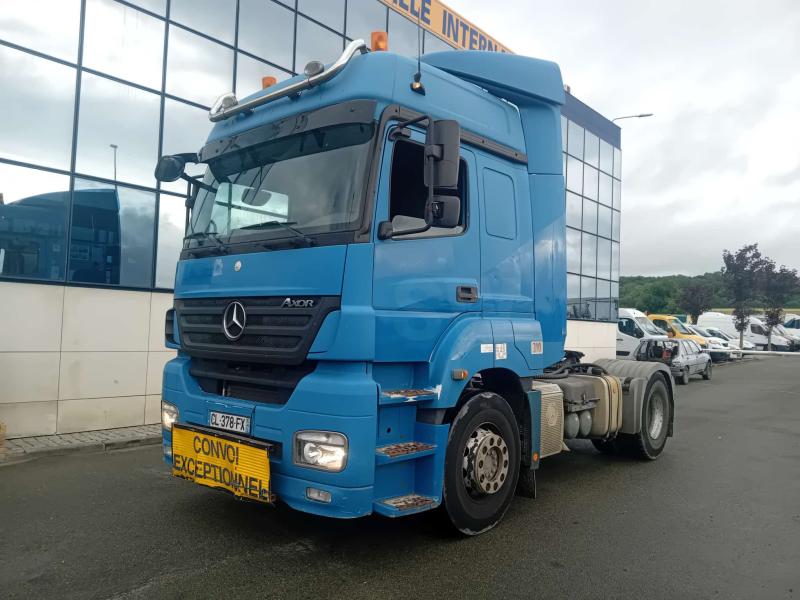 Tracteur Mercedes Axor 1843
