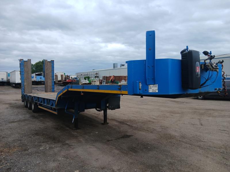 Semi-remorque Kaiser Porte engins
