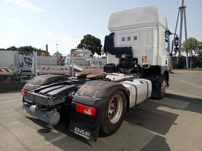 Tracteur DAF CF 440