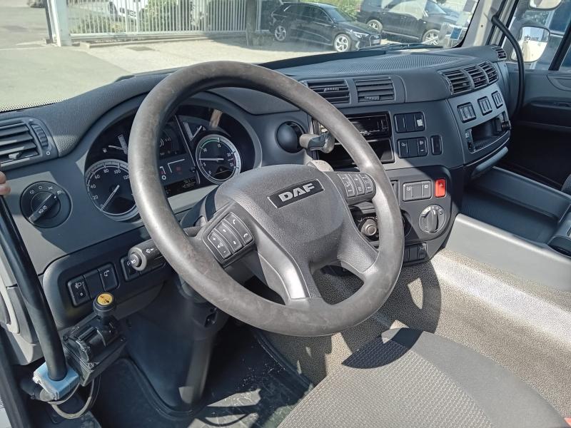 Tracteur DAF CF 440