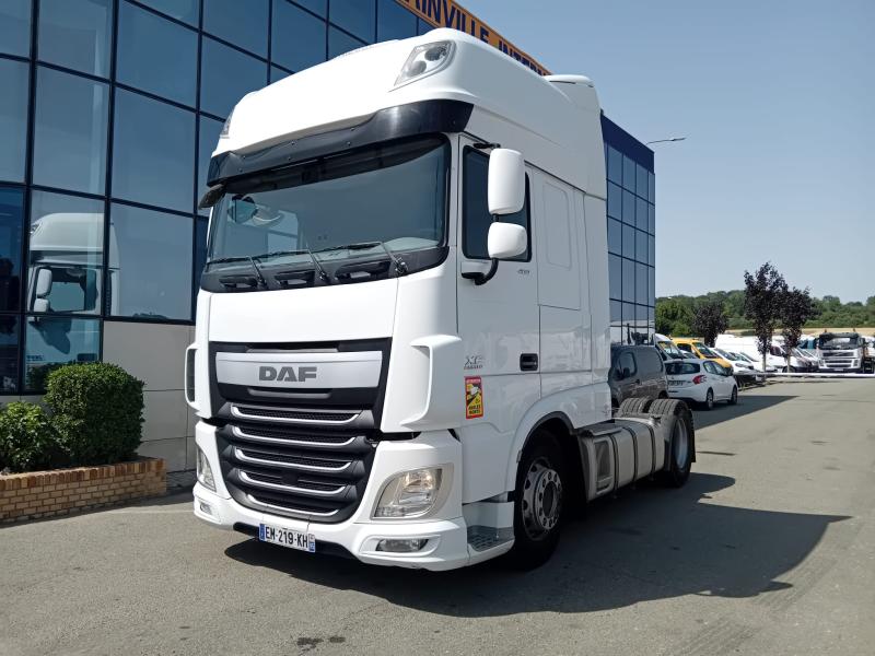 Tracteur DAF XF 460