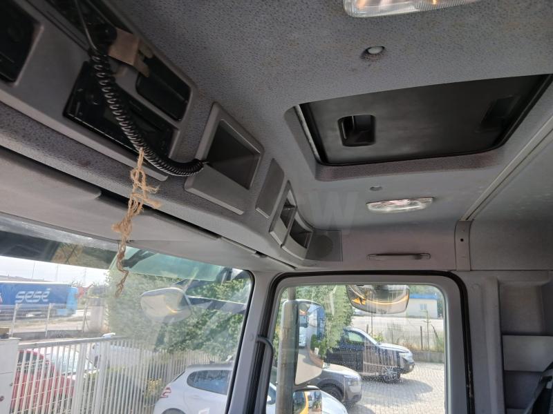 Tracteur Mercedes Actros 1848