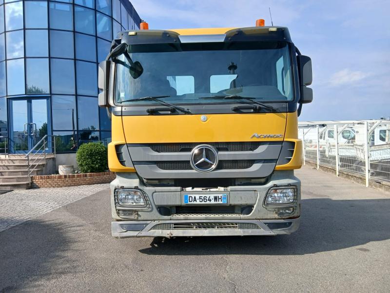 Tracteur Mercedes Actros 1848