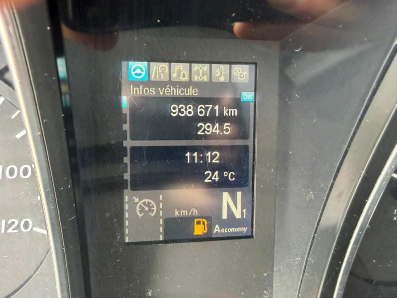 Tracteur Mercedes Actros 1845