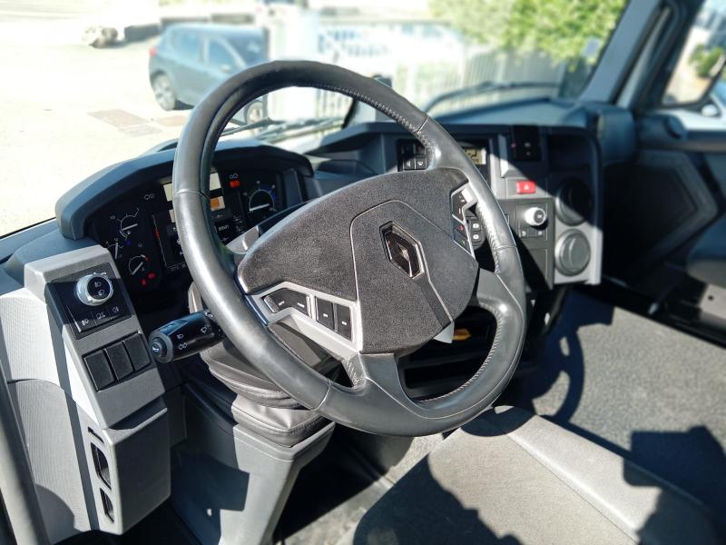 Tracteur Renault Gamme T 480