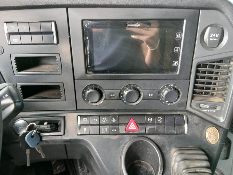 Tracteur Mercedes Actros