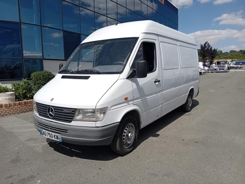 Utilitaire Mercedes Sprinter 208 D Fourgon Fourgon tôlé