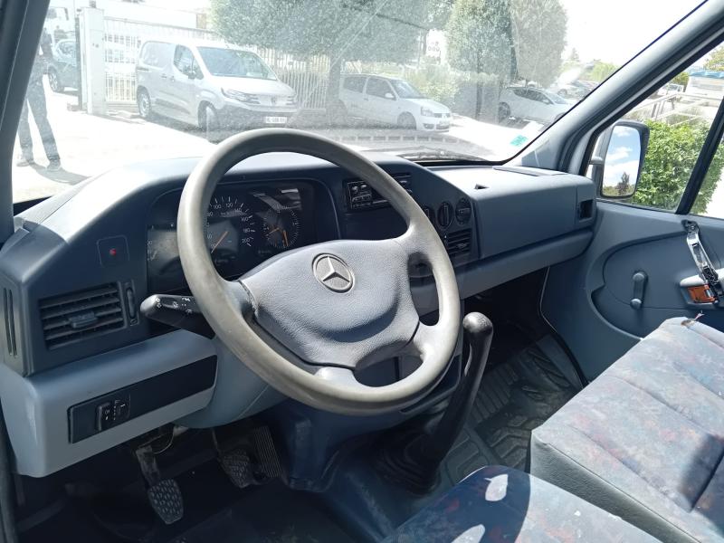 Utilitaire Mercedes Sprinter 208 D Fourgon Fourgon tôlé