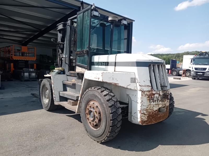Chariot élévateur gros tonnage Hyster H900 Chariot gros tonnage à fourches