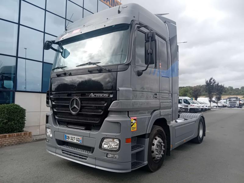 Tracteur Mercedes Actros 1844
