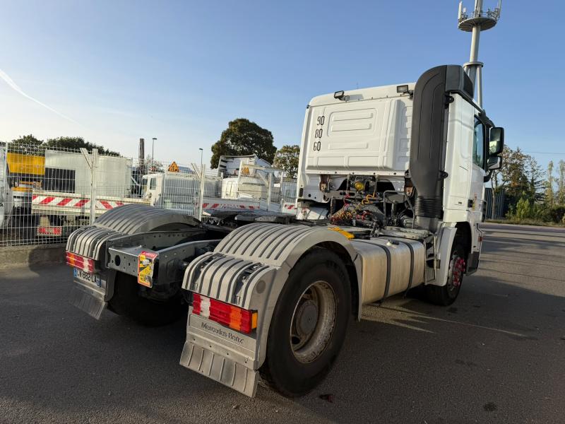 Tracteur Mercedes Actros 1844