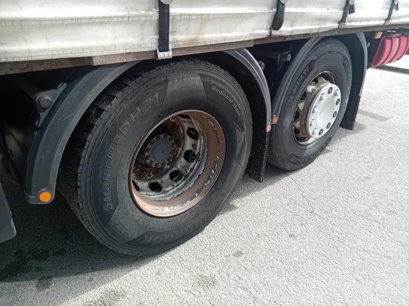 Camion Renault Magnum 480 DXI Fourgon