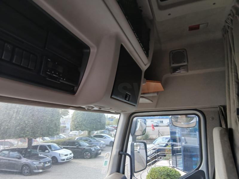 Tracteur Renault Premium 380 DXI