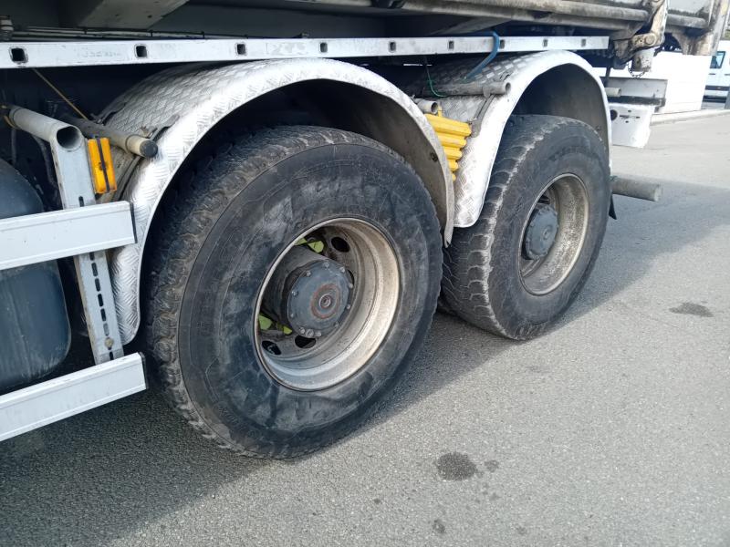 Camion Mercedes Arocs 2636 Benne Bi-benne