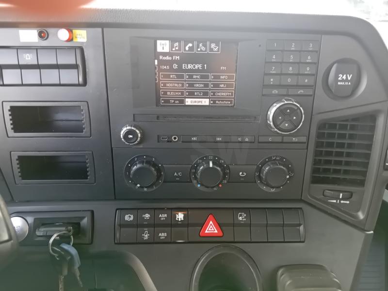 Camion Mercedes Arocs 2636 Benne Bi-benne