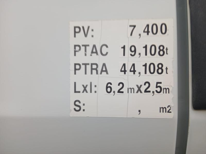Tracteur Renault Kerax 500 DXI