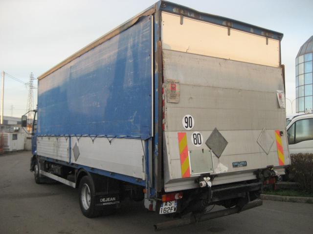 Camion Renault Midlum 180 Savoyarde (plateau ridelles bâché)