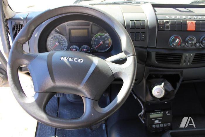 Truck Iveco Eurocargo ML 120 E 18