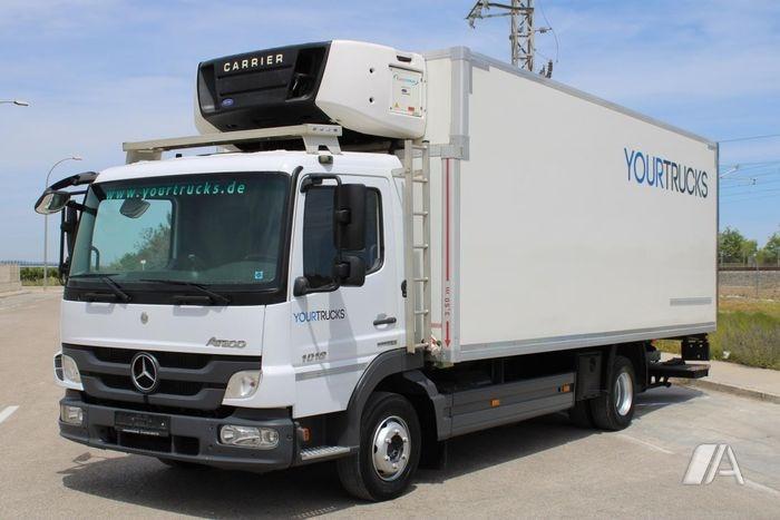 vrachtwagen Mercedes Atego 1018