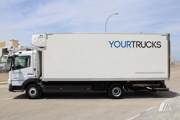 vrachtwagen Mercedes Atego 1018