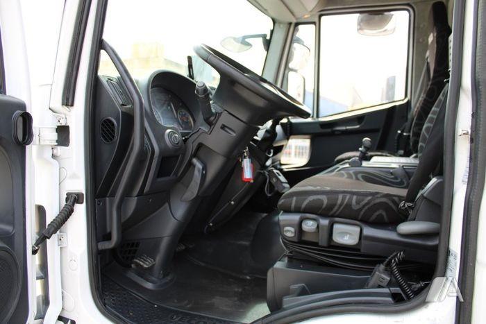 Truck Iveco Eurocargo ML 140 E 18