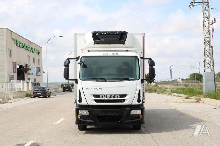 vrachtwagen Iveco Eurocargo ML 140 E 18