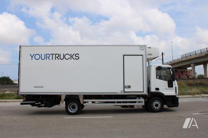 Truck Iveco Eurocargo ML 120 E 18