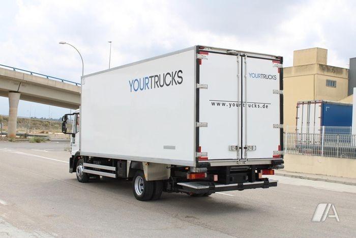 vrachtwagen Iveco Eurocargo ML 120 E 18