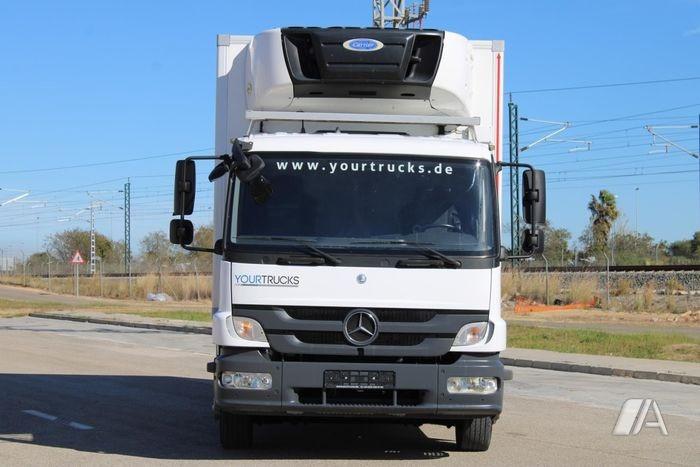 vrachtwagen Mercedes Atego