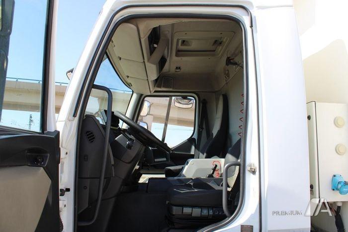 Truck Renault Premium 270 DXI